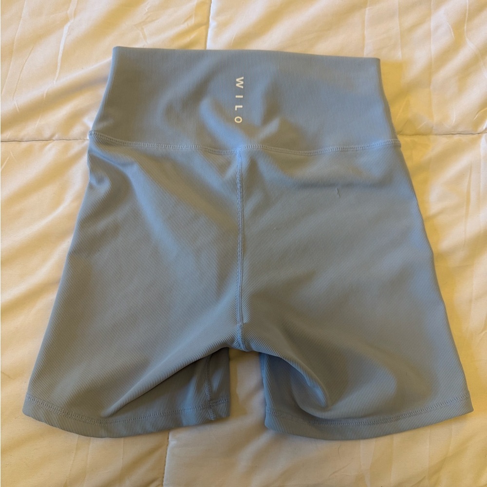 WILO the Label light blue Ribbed High Waist Athletic Workout Shorts Size Medium